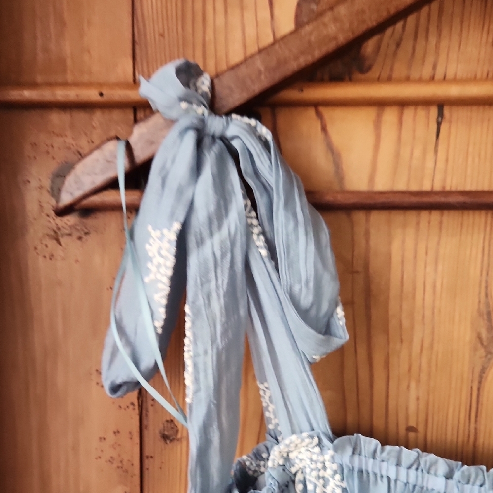 Sky Blue Maxi Dress with White Embroidery - Picture 6 of 8